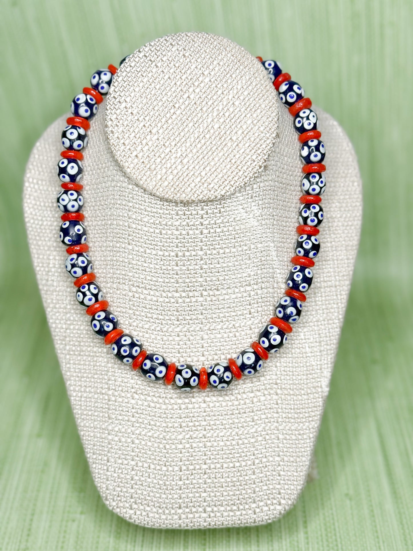 Leo Necklace Red & Navy