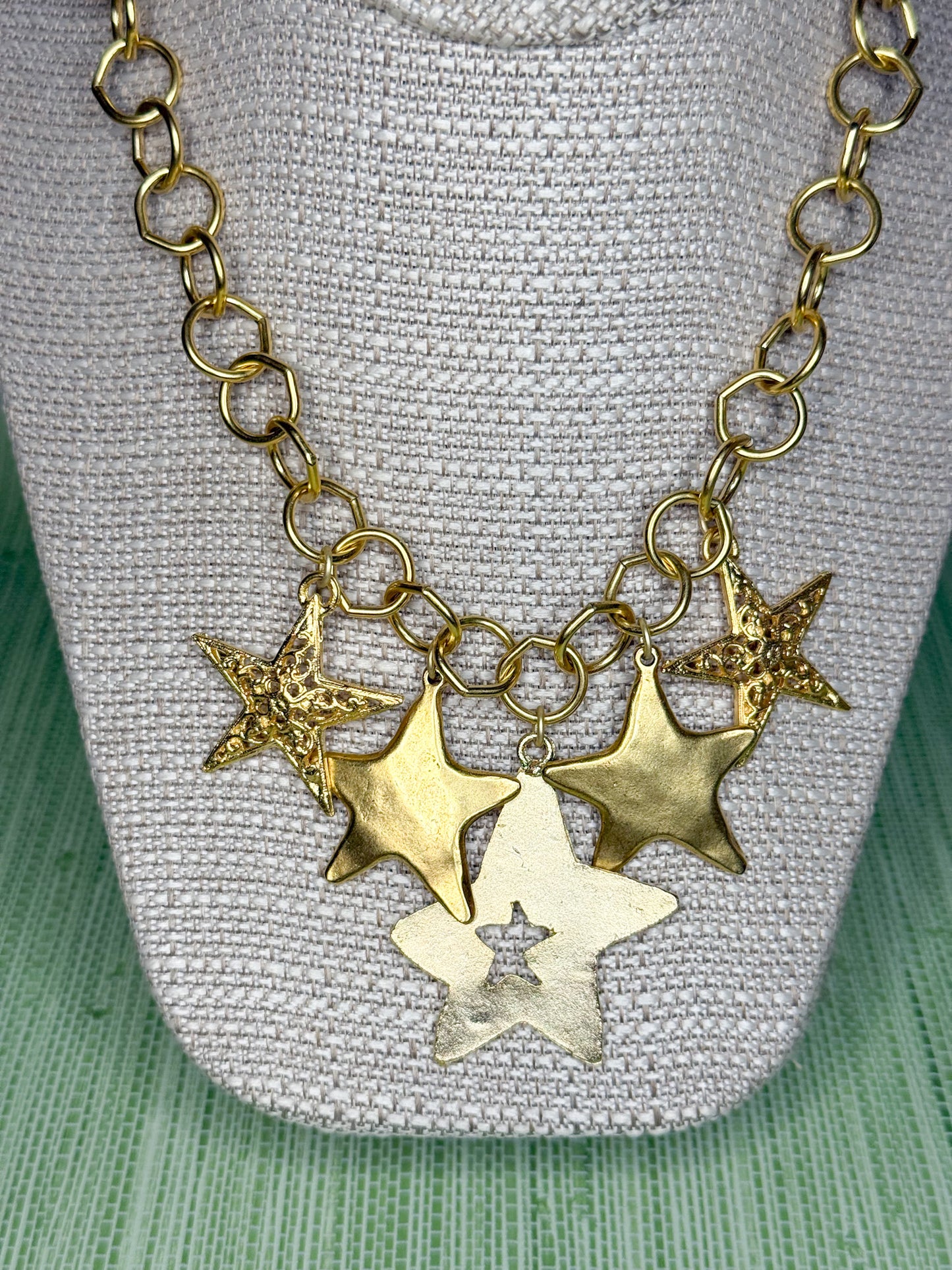 Star Of The Show Necklace