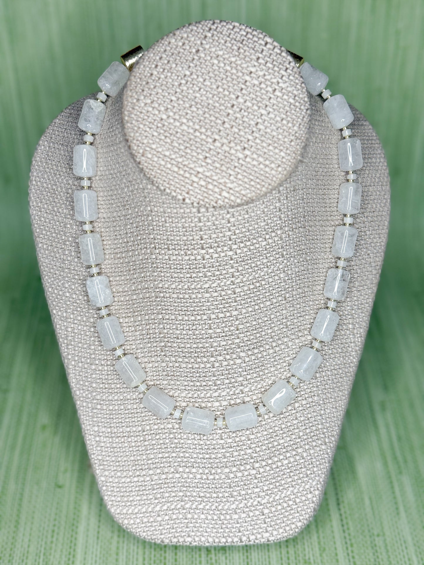 Cathy Necklace White