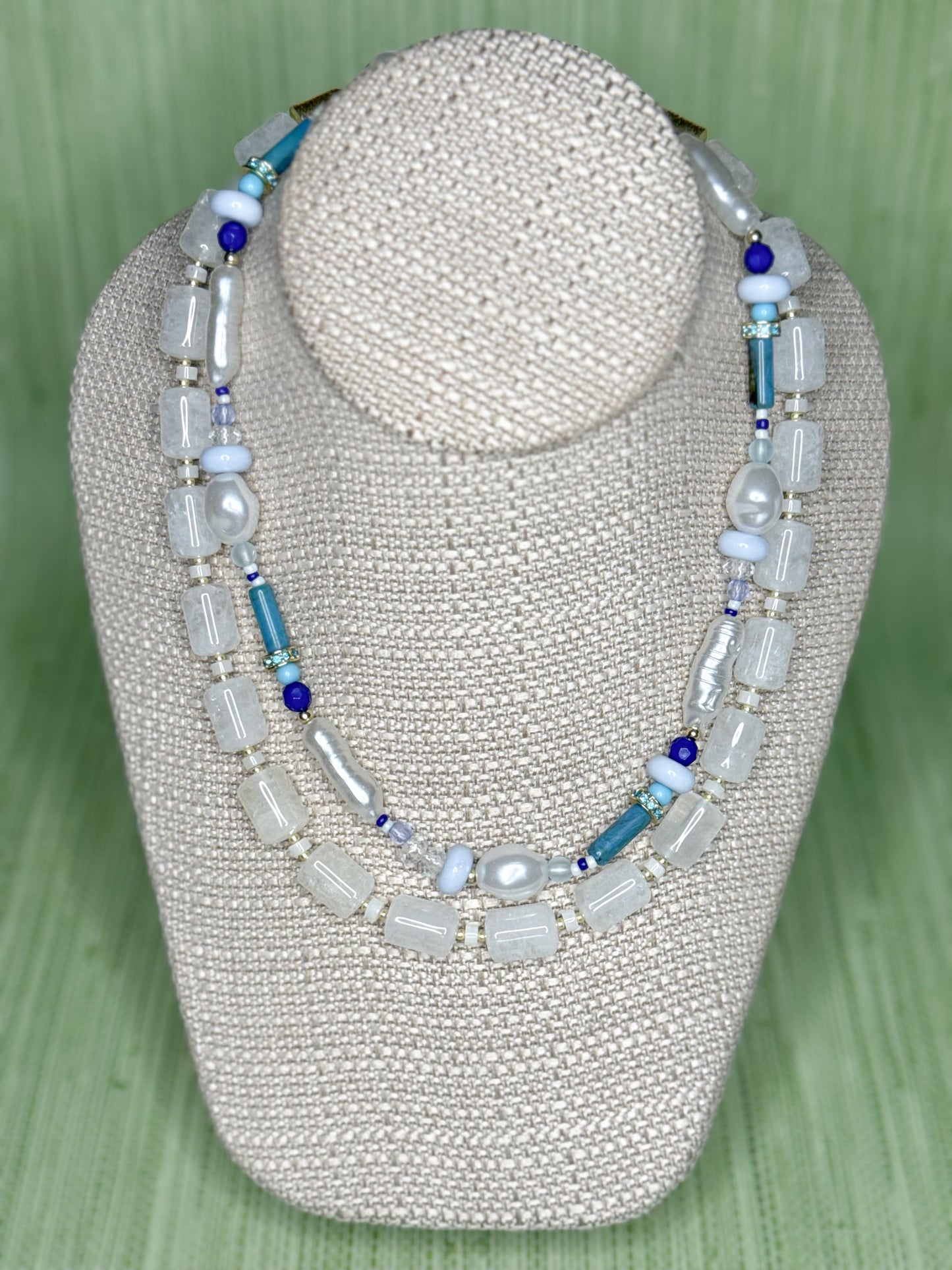 Cathy Necklace White