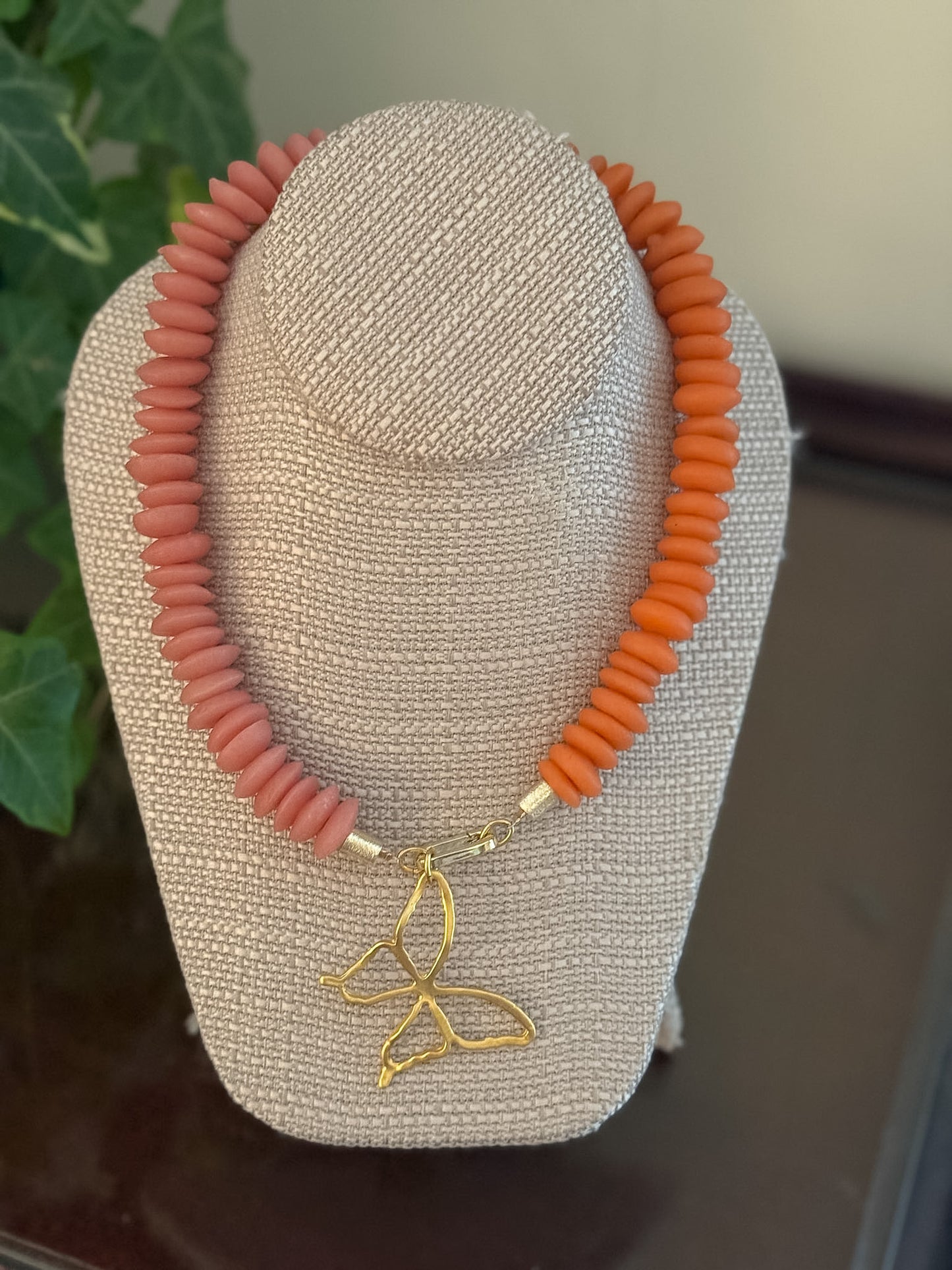 Kern Necklace Pink and Orange