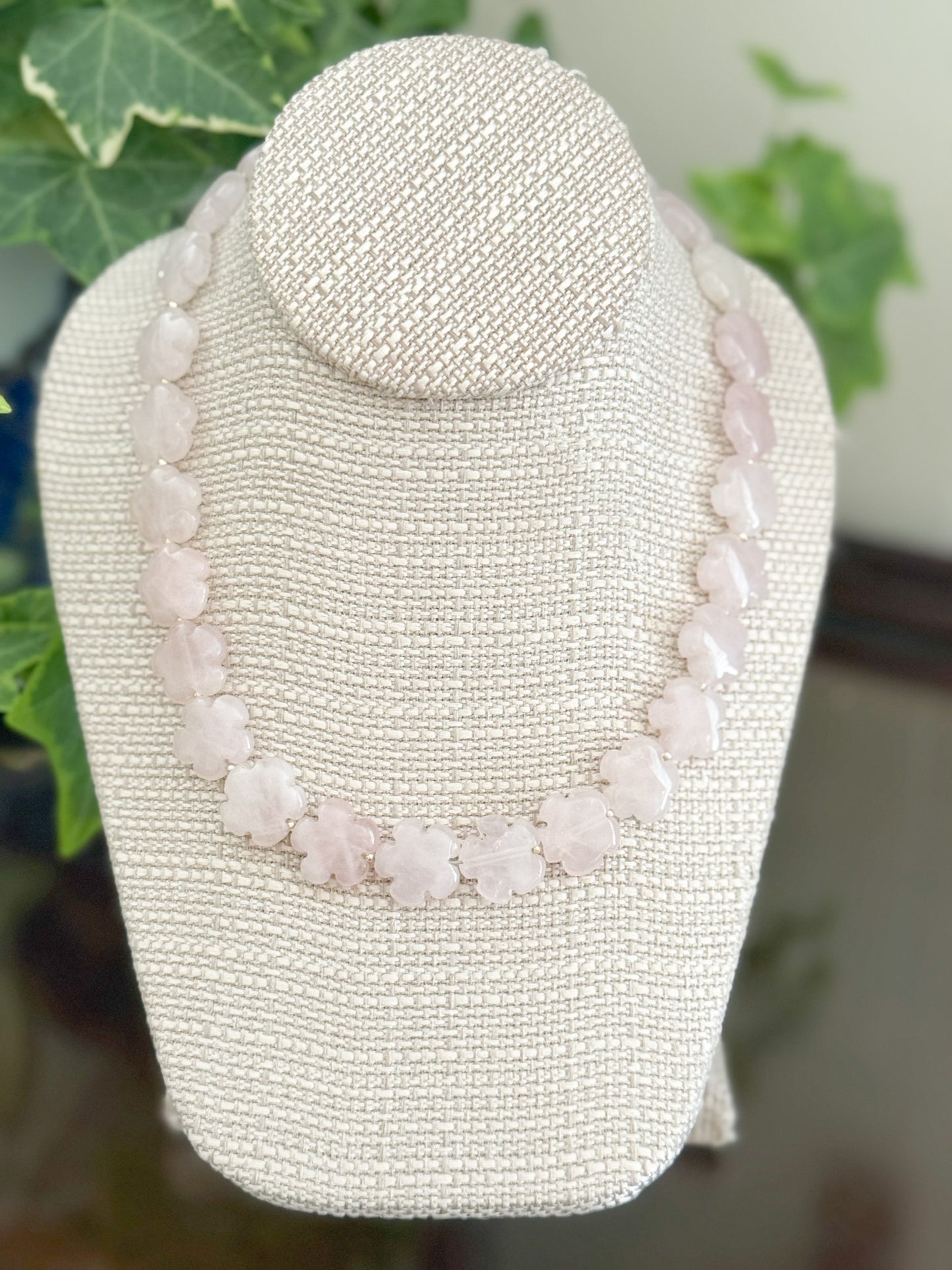 Clara Necklace Ballet Pink