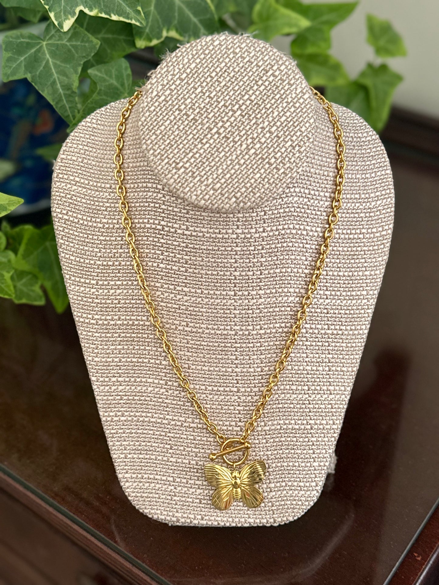 Sammy Necklace