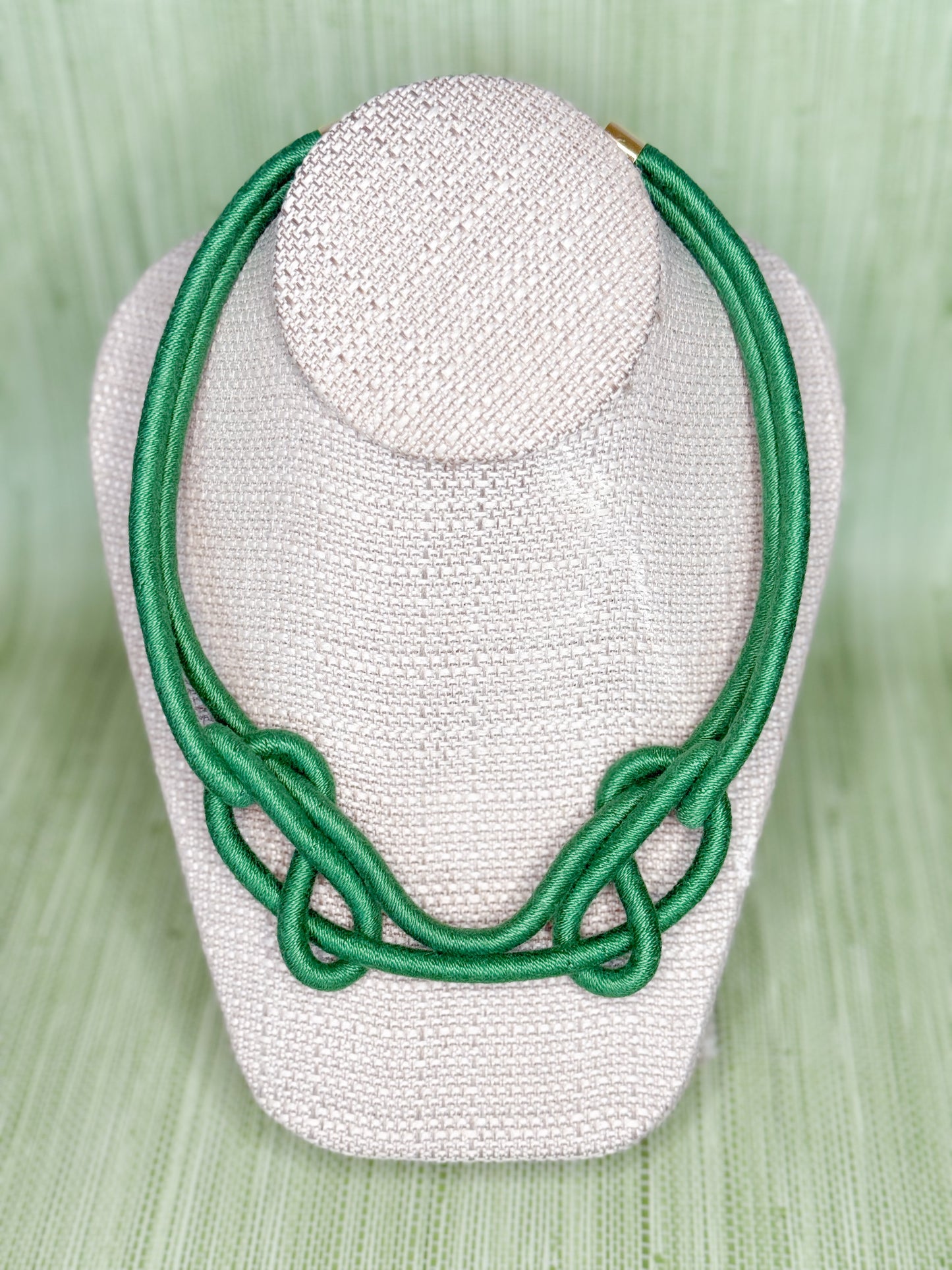 Double Knotty Necklace Kelly Green