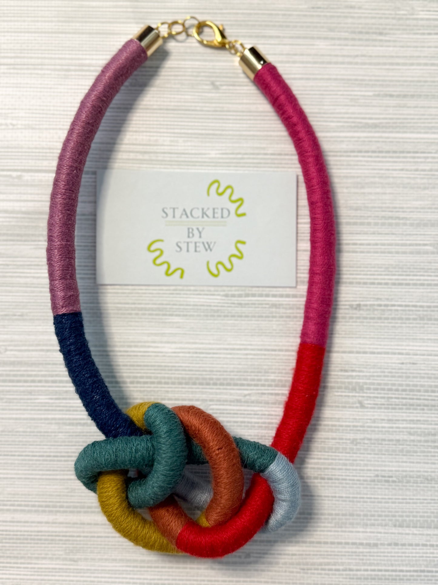 Knotty Necklace Pink Multi