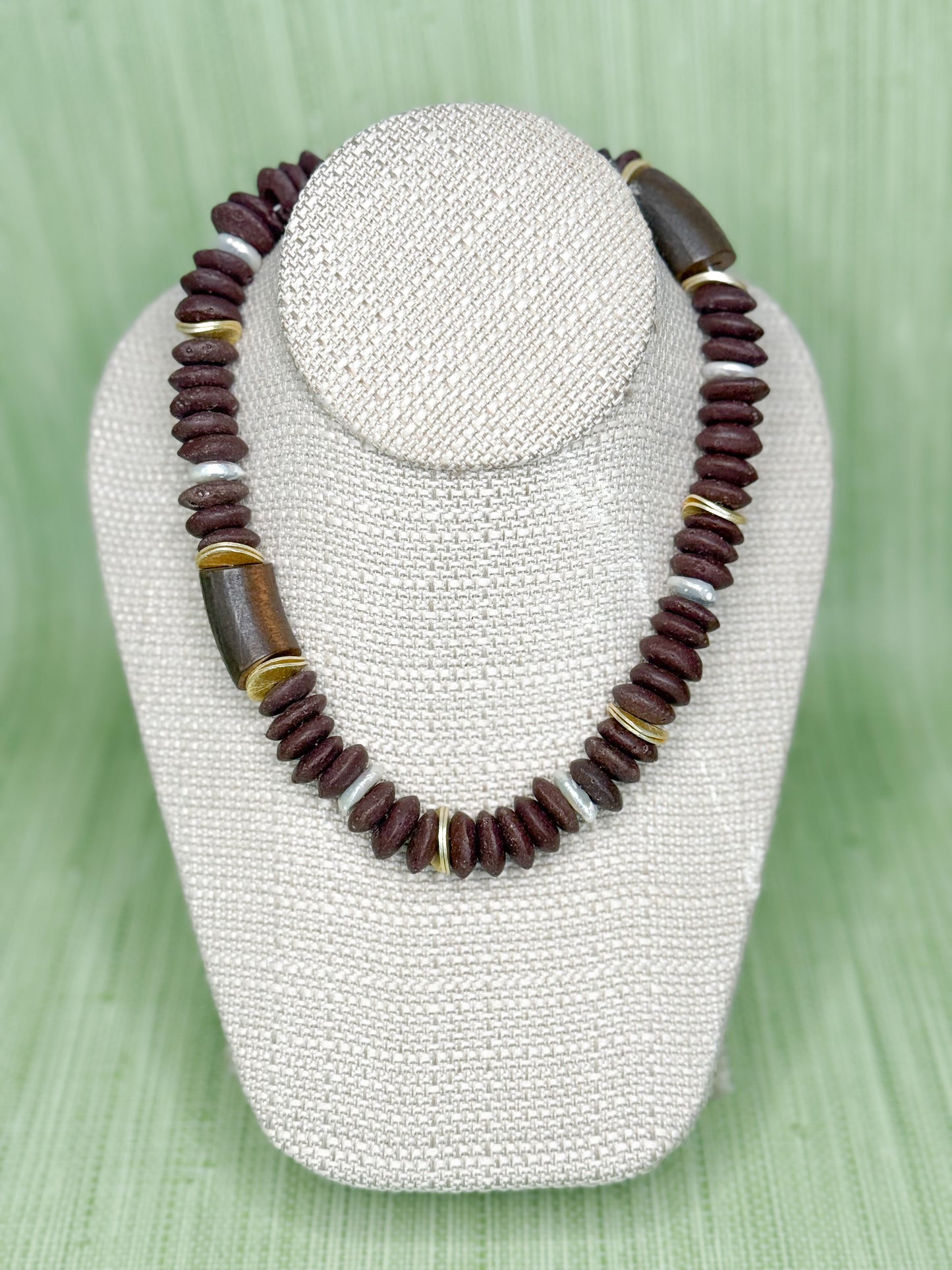 Silas Necklace Chocolate