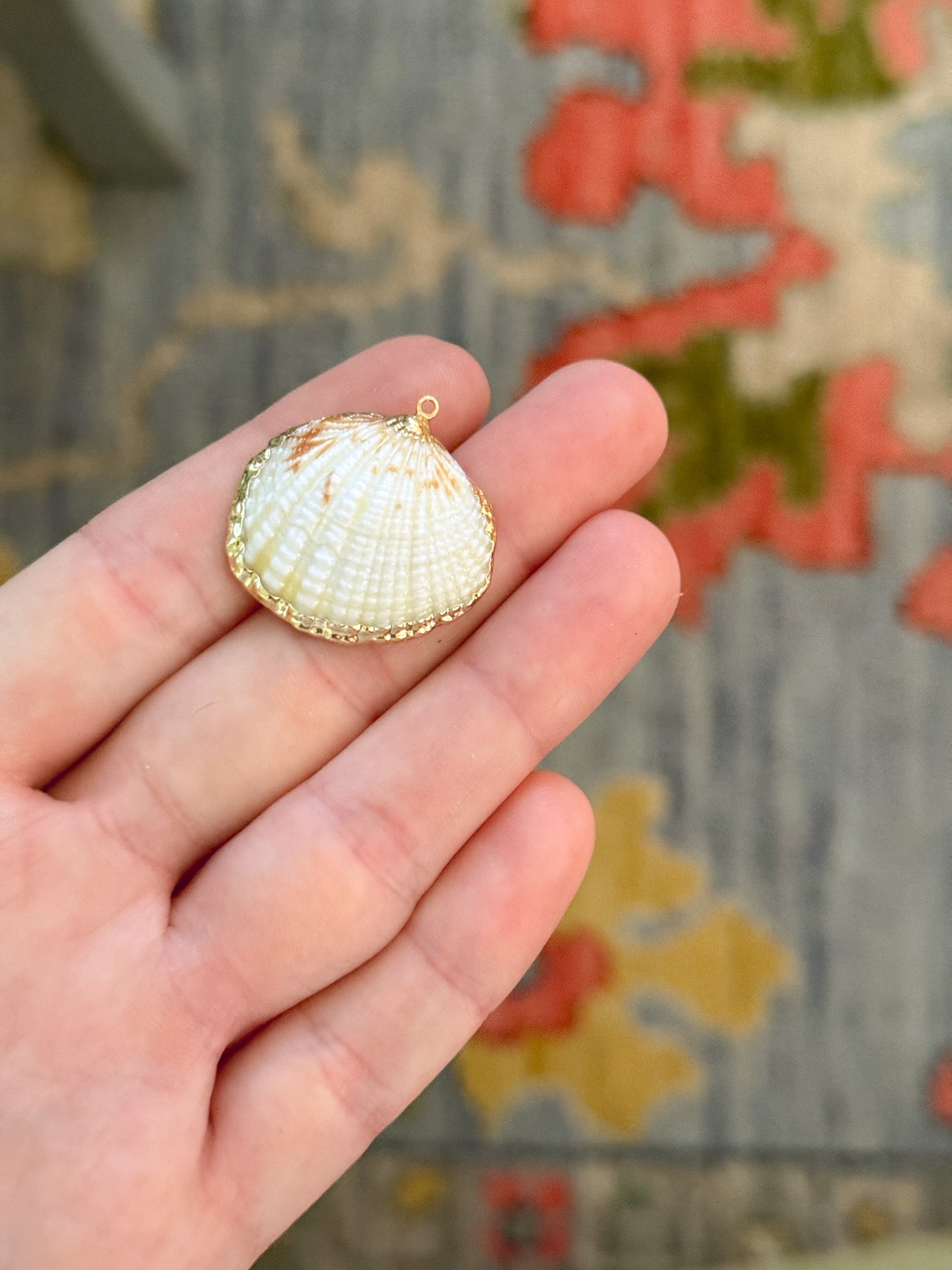 Shell Charm A