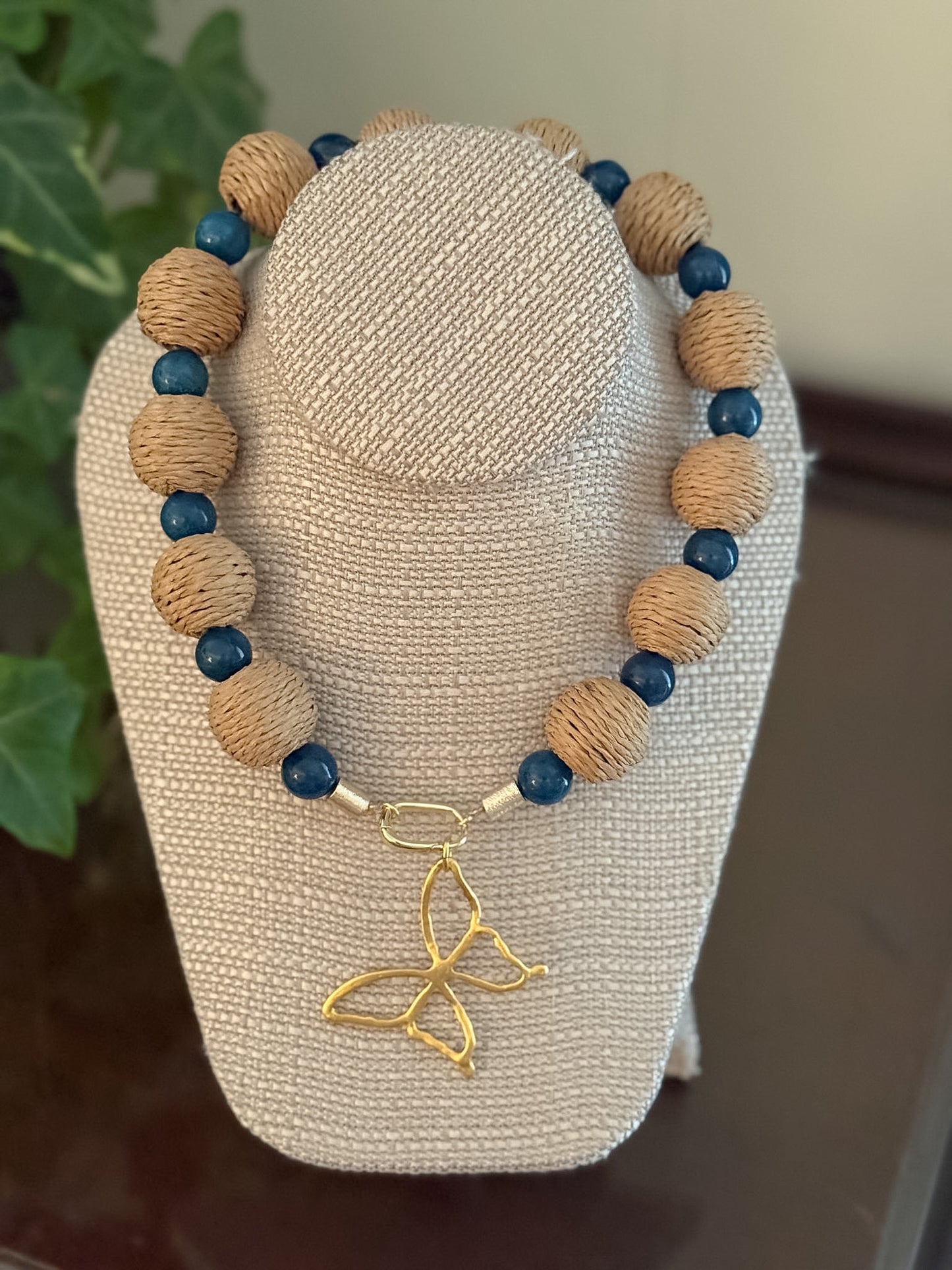 Maddi Necklace Navy