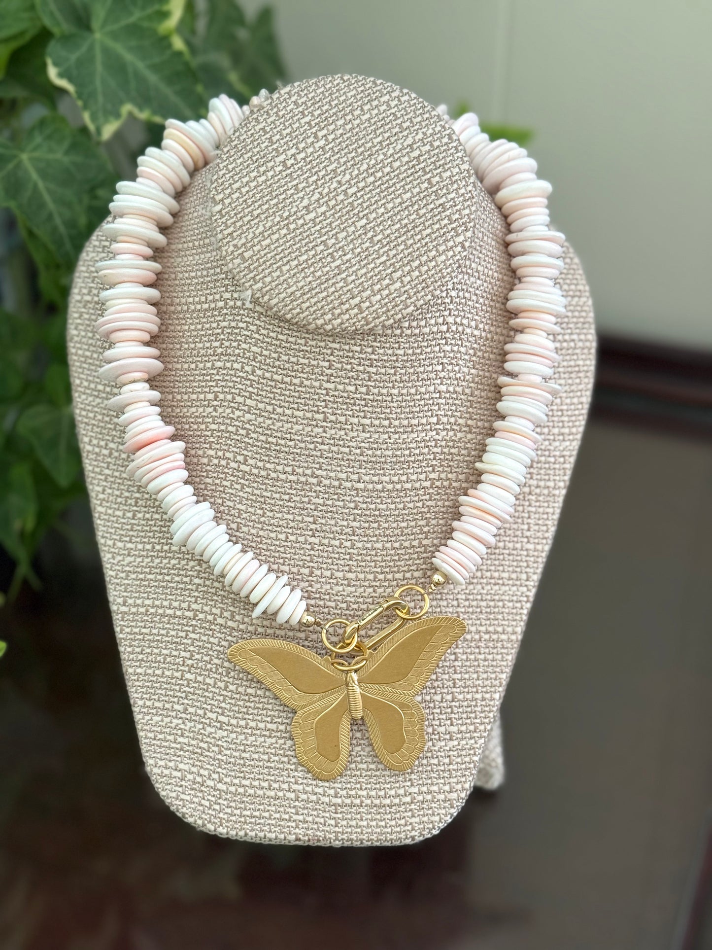 Contois Necklace