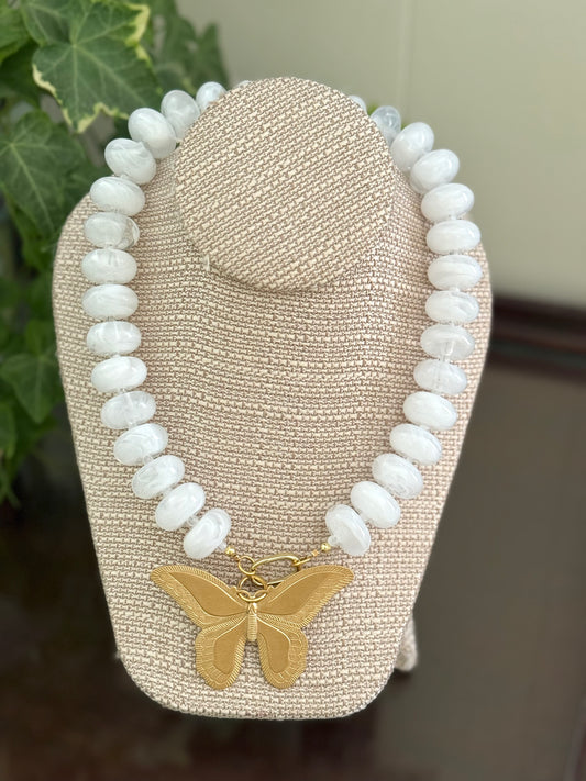 Harper Necklace White