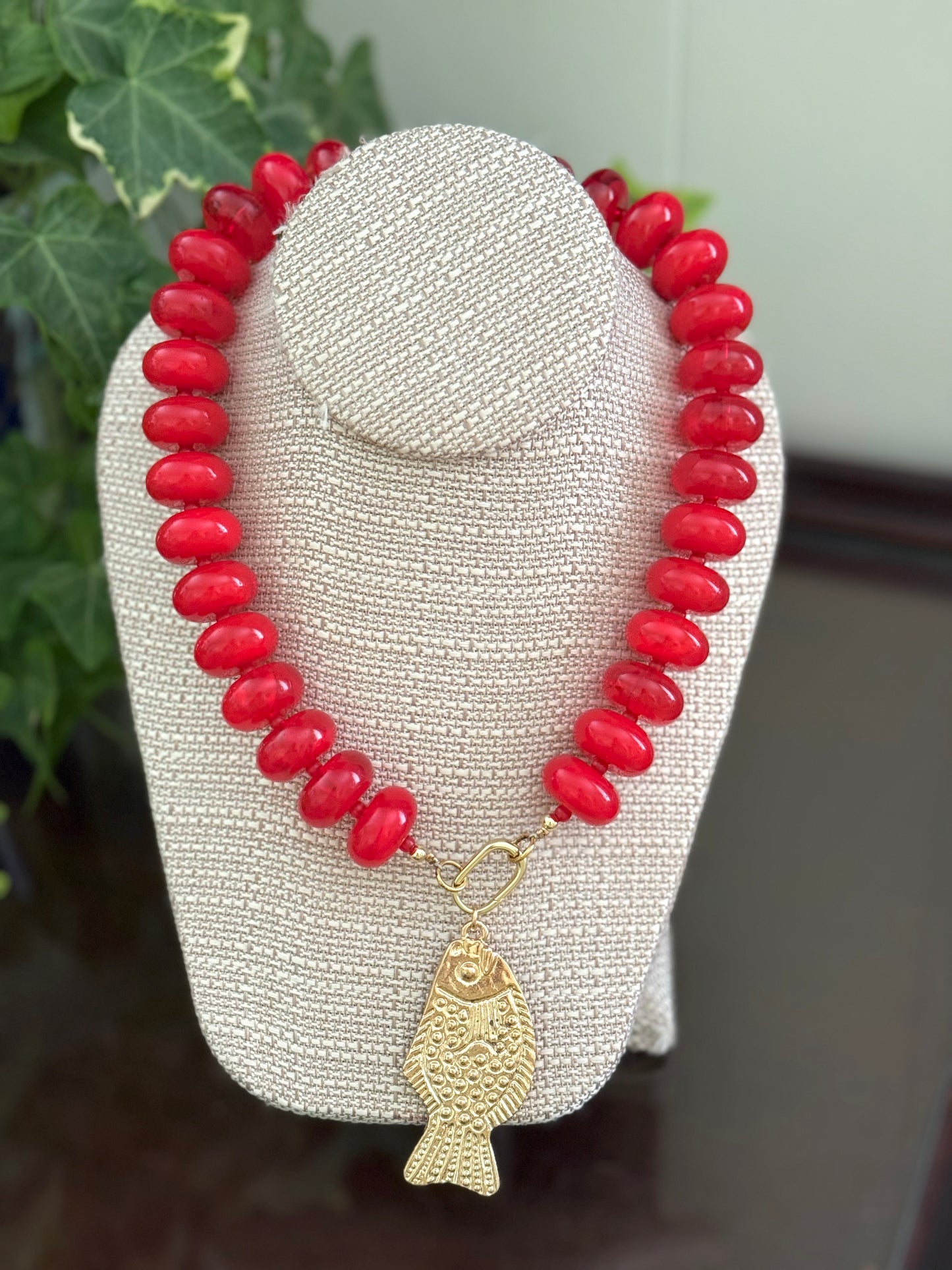 Harper Necklace Red