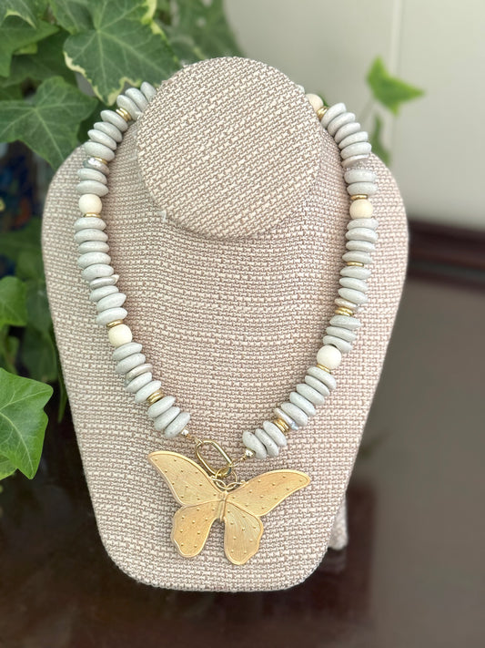 Peyton Necklace White
