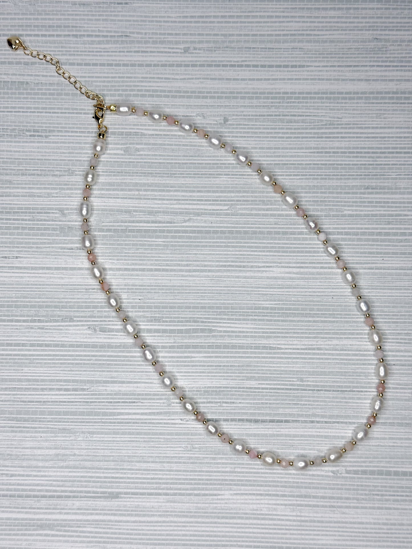 Kinslee Necklace Pink