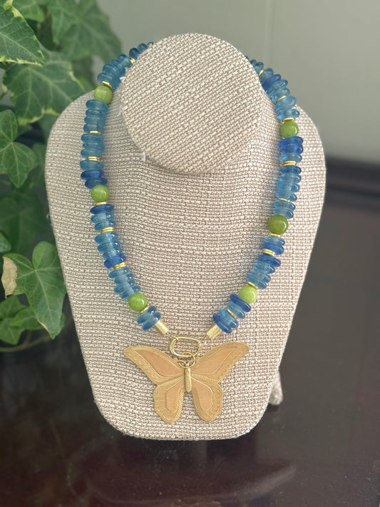 Lauren Necklace Blue Seaglass