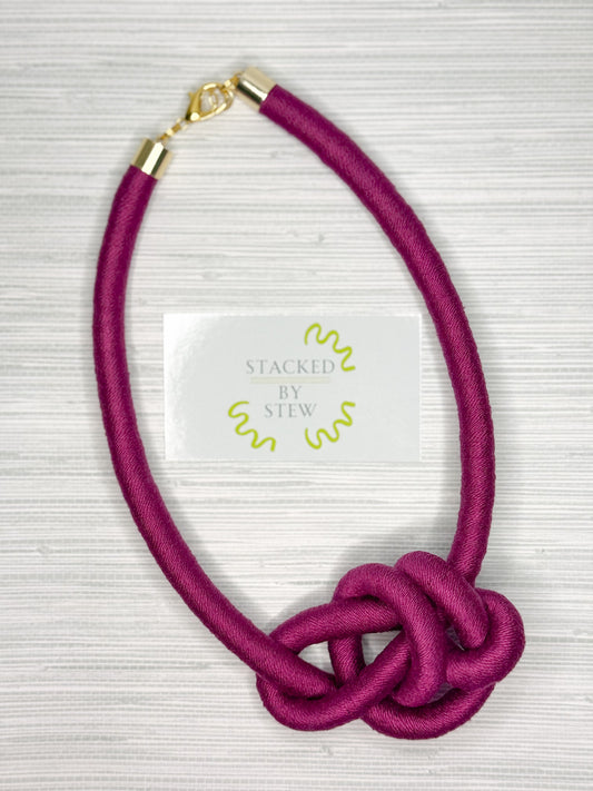 Knotty Necklace Magenta