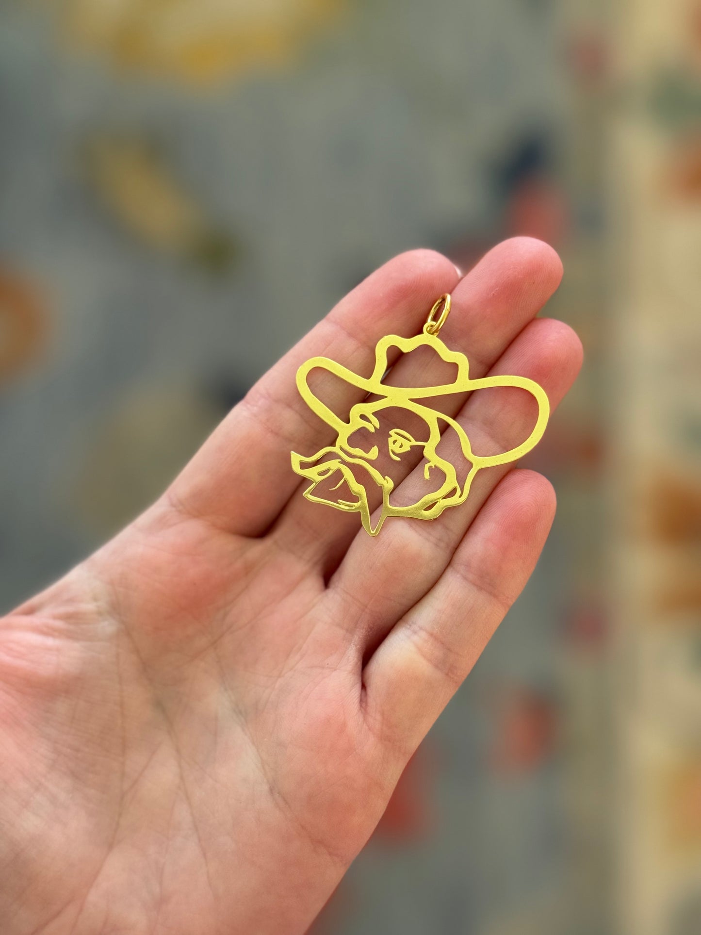 Rebs Charm