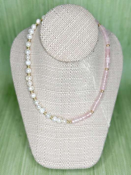 Claire Necklace Pink