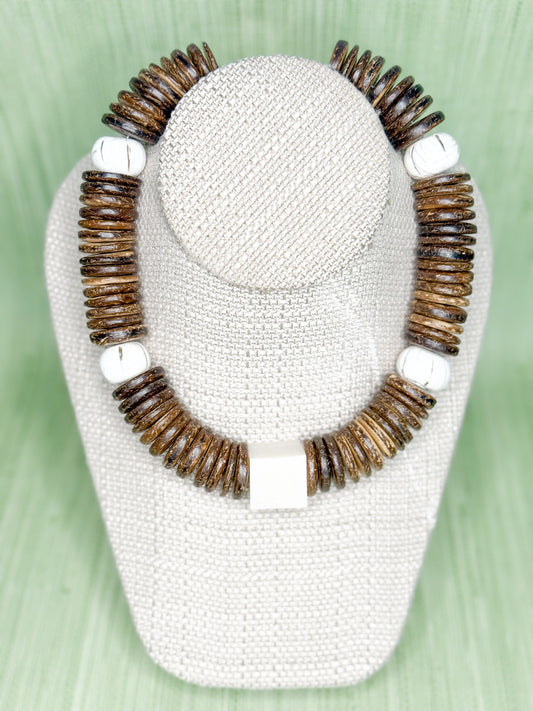 Jules Necklace