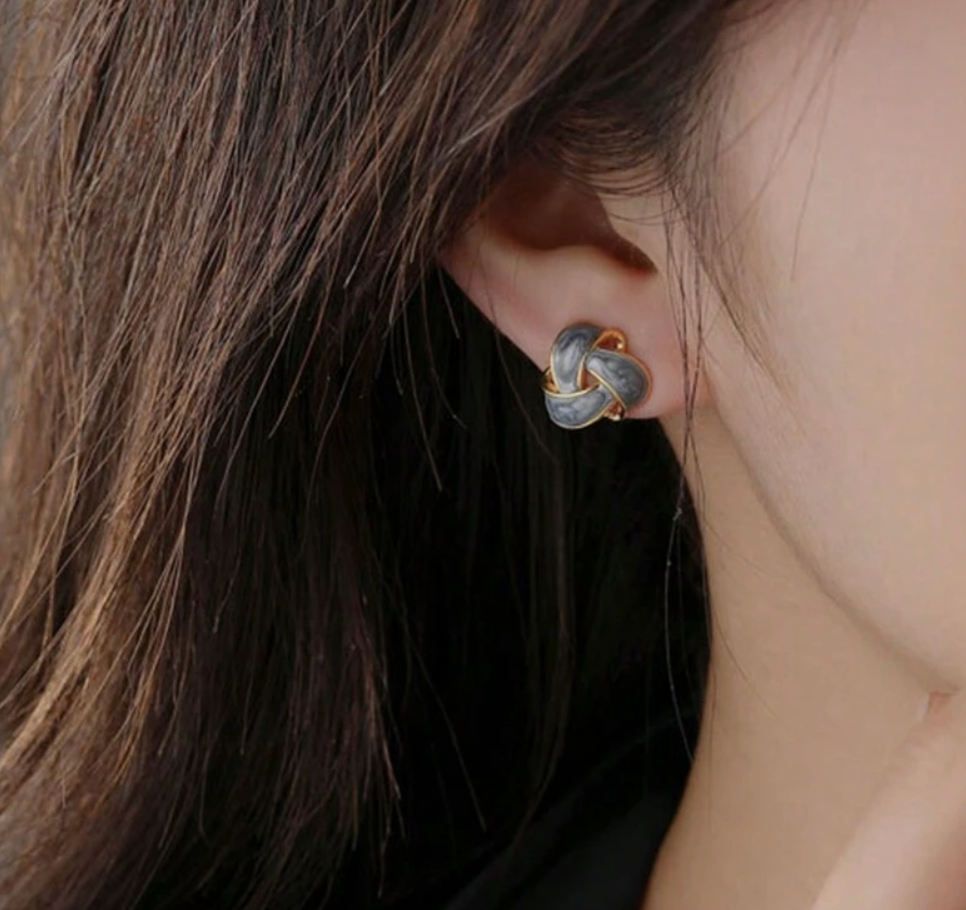 Cora Earrings Blue